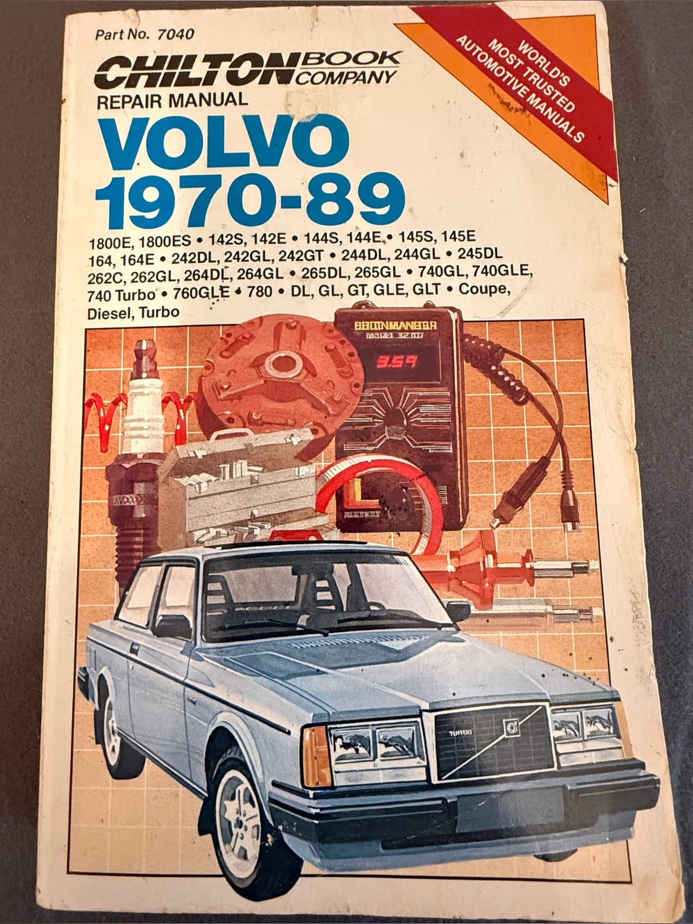 Chilton Repair Manual: Volvo 1970-89 (Blue)